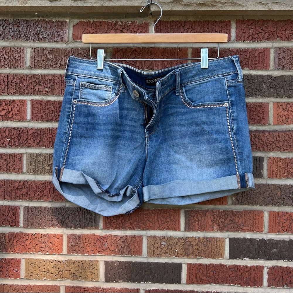 Express Dark Denim Washed Threaded Midi Low Rise Jean Shorts
